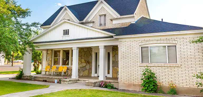 Why Homeowners in West Valley City Sell Their Houses After Losing a Job – And How We Can Help